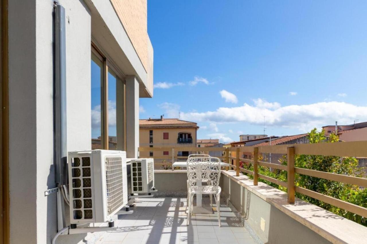 Gemelli Guest House 奧爾比亞 外观 照片