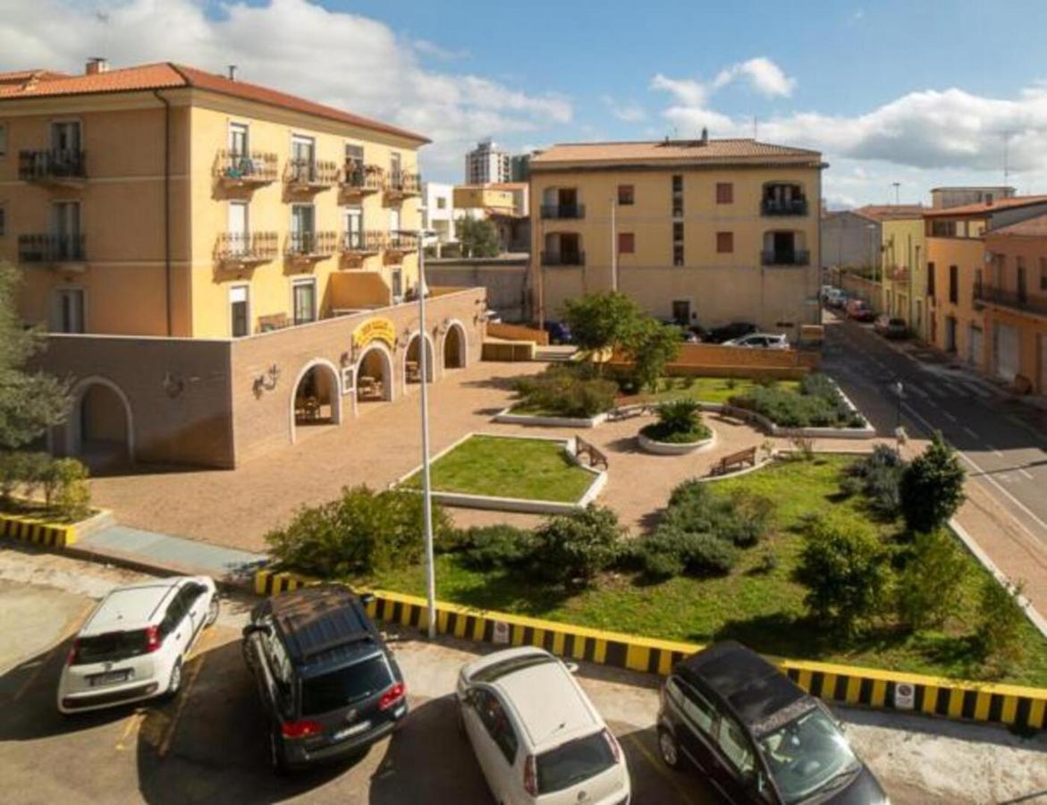 Gemelli Guest House 奧爾比亞 外观 照片